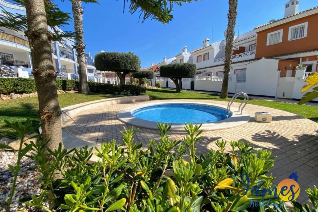 Laguna Townhouse Overlooking Communal Pool Lom01 Ciudad Quesada Exterior photo